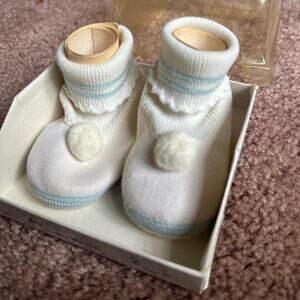 Vintage baby infant crib sock booties blue white pom pom